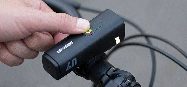 SIGMA - AURA 40 -  switched on with a double-click and switched off again with a long press