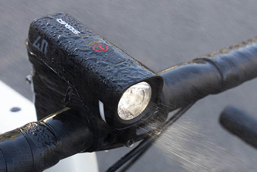 SIGMA AURA 40 - Bike Light - Splash resistant