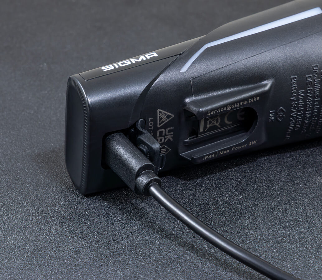 AURA 100 - USB C